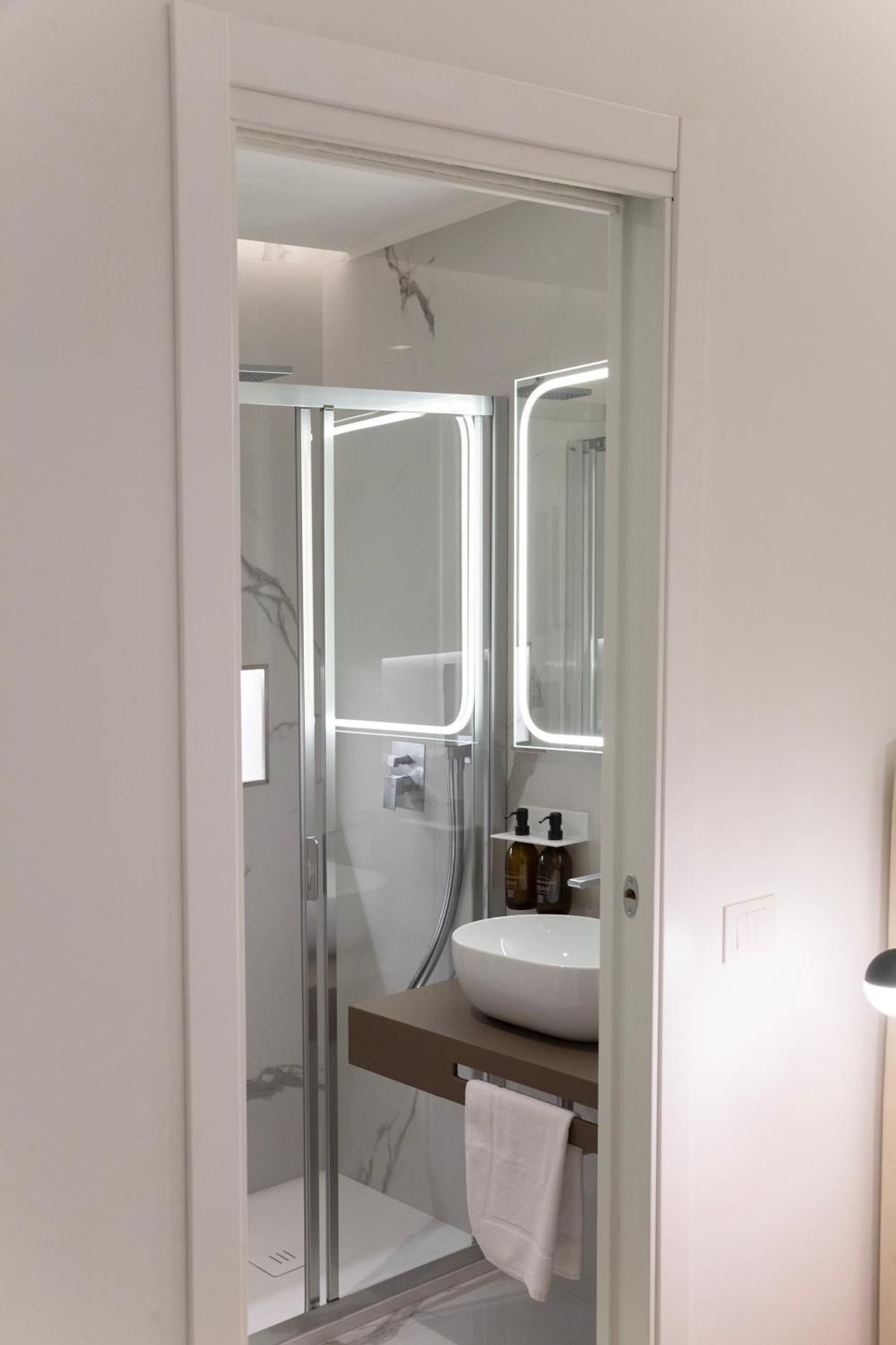 56 Orange Street Luxury Accommodation روما المظهر الخارجي الصورة