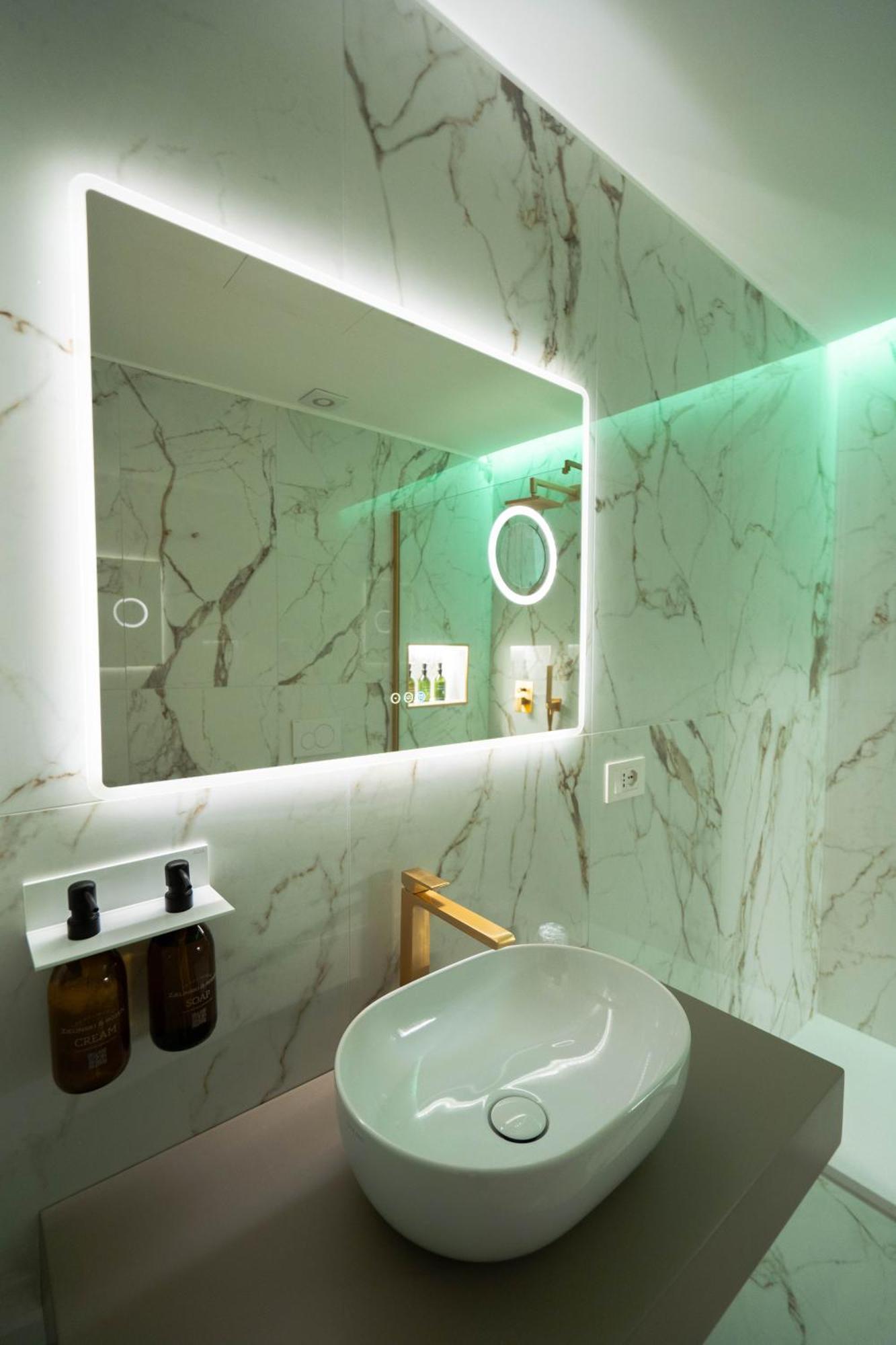 56 Orange Street Luxury Accommodation روما المظهر الخارجي الصورة